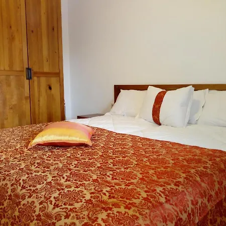 St. Johns Hill Aparthotel
